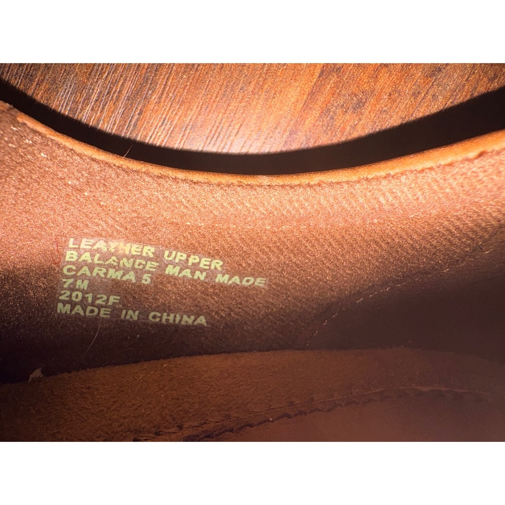 Earth Origins Carma 5 Tan Leather Wingtip Buckle Strap Block Heel Shooties 7M - Picture 8 of 8